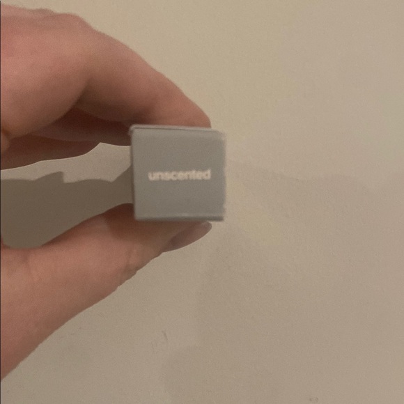 Rhode peptide lip treatment unscented - Picture 2 of 4